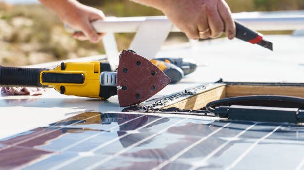 What is a Solar Panel Inverter: A Complete Guide
