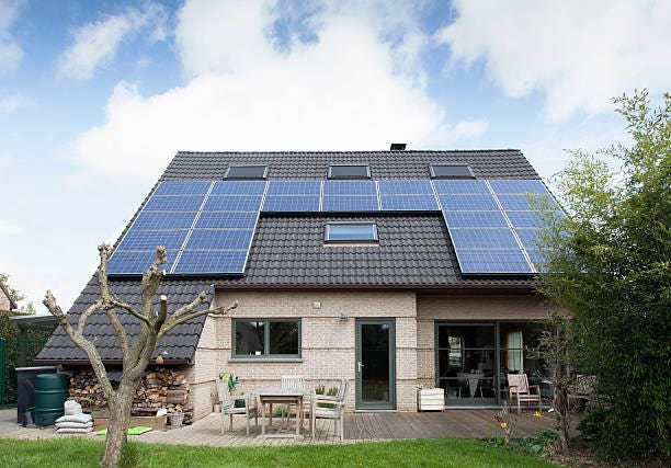 Photovoltaic Shingles Vs Solar Panels: Which is the Better Investment?